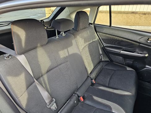 Used 2016 Subaru Crosstrek 2.0i Premium image 24