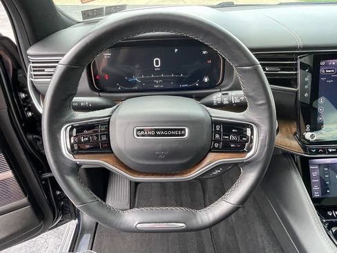 Used 2022 Jeep Grand Wagoneer Series I AWD/4WD image 15
