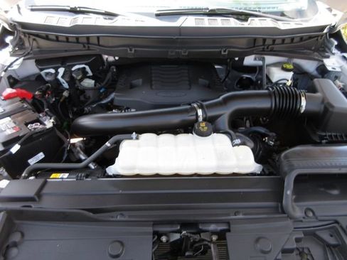 Certified 2023 Ford F150 Tremor w/ Equipment Group 402A High image 31