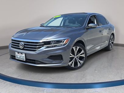 Used 2022 Volkswagen Passat 2.0T SE