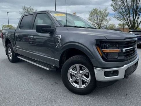 Used 2025 Ford F150 XLT w/ Equipment Group 301A Standard AWD/4WD image 8