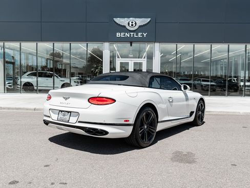Certified 2022 Bentley Continental GT AWD/4WD image 3