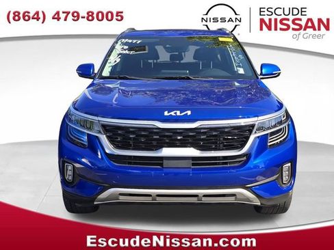 Used 2022 Kia Seltos SX w/ Sunroof Package image 2