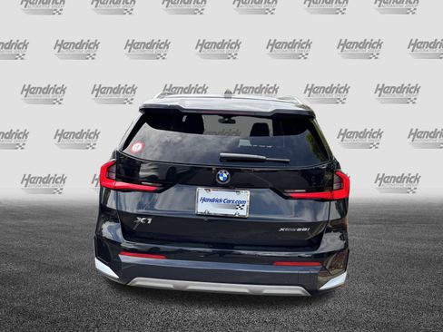 Used 2025 BMW X1 xDrive28i w/ Premium Package AWD/4WD image 9