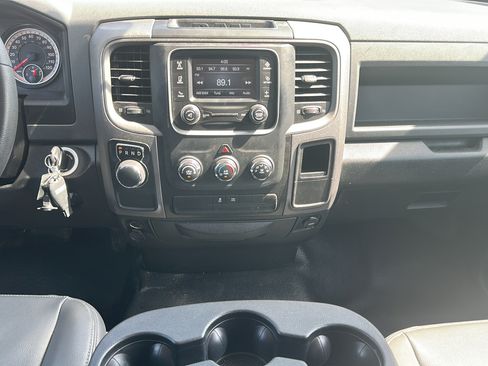 Used 2017 RAM 1500 Tradesman RWD image 12