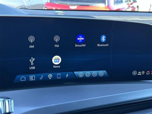 New 2026 Cadillac Vistiq Platinum image 15