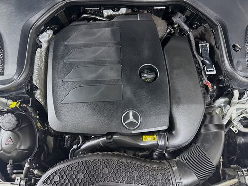 Used 2020 Mercedes-Benz E 350 Sedan w/ Parking Assistance Package image 39