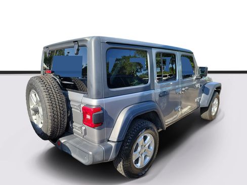 Used 2018 Jeep Wrangler Unlimited Sport S AWD/4WD image 4