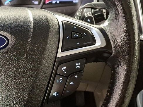 Used 2019 Ford Edge Titanium w/ Cold Weather Package image 22