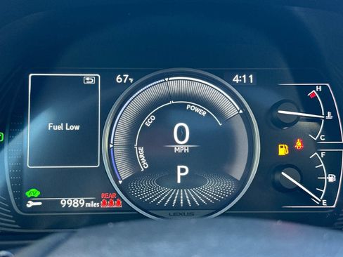 Used 2024 Lexus UX 250h F Sport FWD image 28