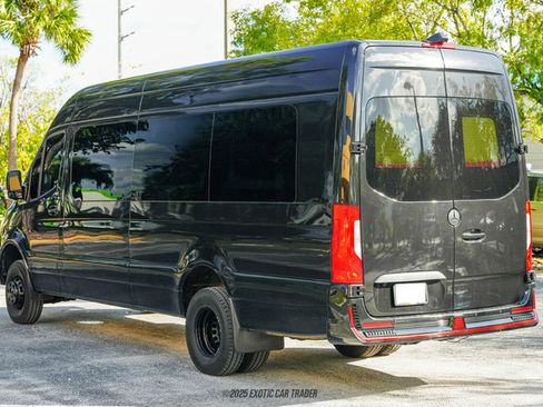 Used 2019 Mercedes-Benz Sprinter 4x4 170 image 6