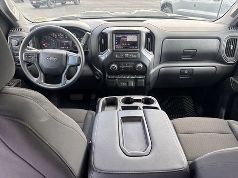 Used 2026 Chevrolet Silverado 1500 Custom Trail Boss w/ Dark Appearance Package AWD/4WD image 24