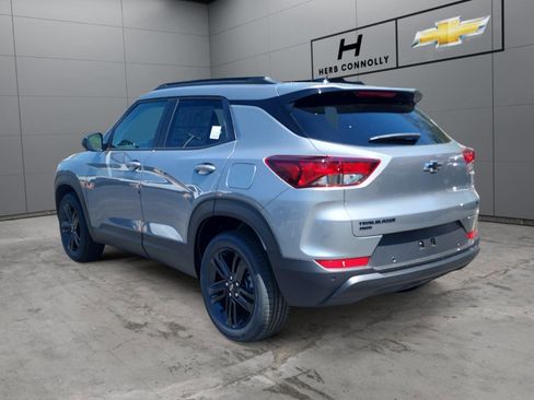 New 2026 Chevrolet TrailBlazer LT AWD/4WD image 3