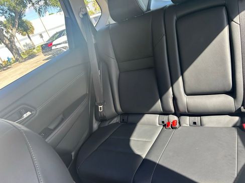 Used 2022 Nissan Rogue SL image 12