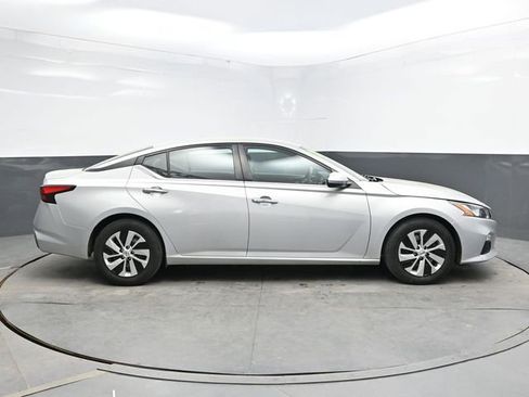 Used 2021 Nissan Altima 2.5 S FWD image 8