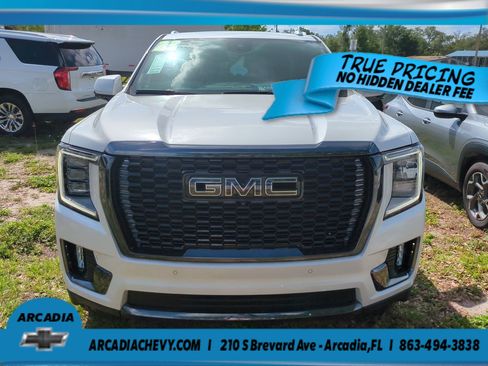 Used 2023 GMC Yukon Denali Ultimate AWD/4WD image 8