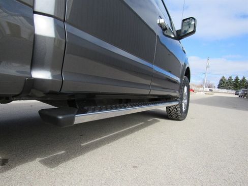 Used 2015 Ford F150 XLT w/ XTR Package image 11