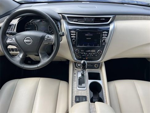 Certified 2023 Nissan Murano SV image 4