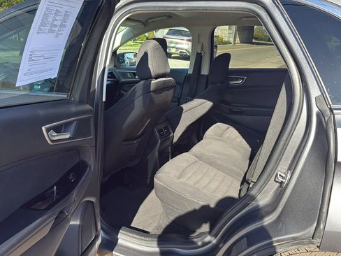 Used 2022 Ford Edge SEL image 28