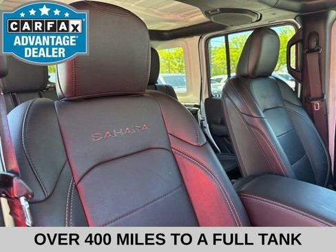 Used 2023 Jeep Wrangler Unlimited Sahara AWD/4WD image 30