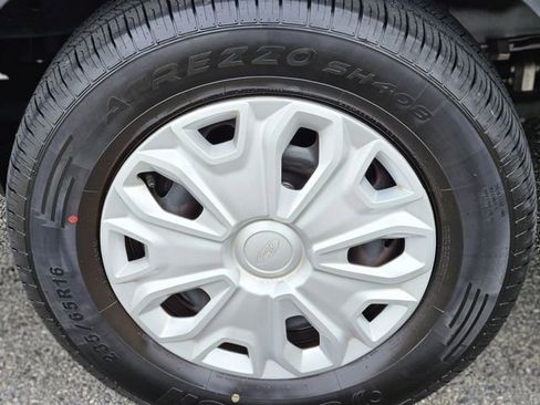 Used 2024 Ford Transit 350 XLT RWD image 10