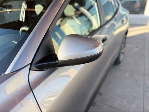 New 2026 Chevrolet Trax LT w/ Driver Confidence Package image 16