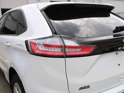 Used 2023 Ford Edge SE AWD/4WD image 12
