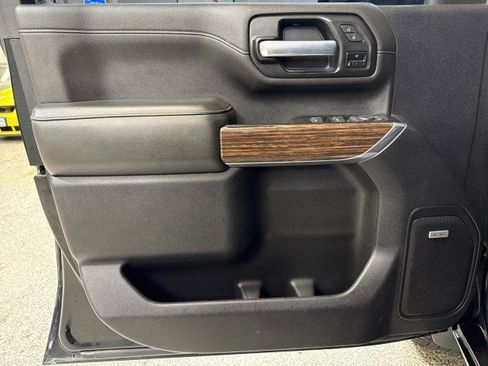 Used 2022 Chevrolet Silverado 3500 High Country w/ Z71 Off-Road Package image 22