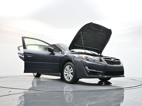 Used 2015 Subaru Impreza 2.0i Premium image 32