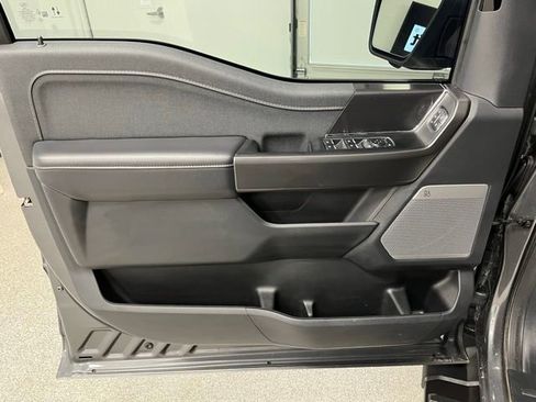 Used 2025 Ford F150 Lariat AWD/4WD image 23