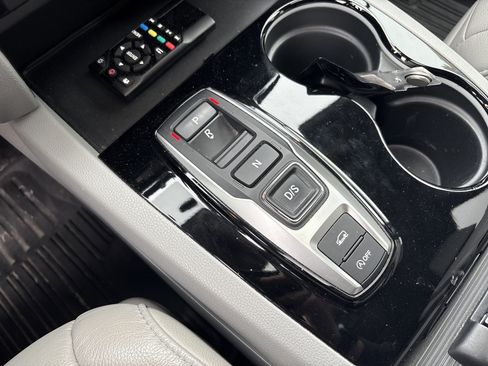 Used 2021 Honda Pilot Touring image 26