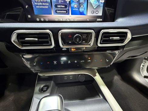 New 2026 Nissan Sentra SL FWD image 12