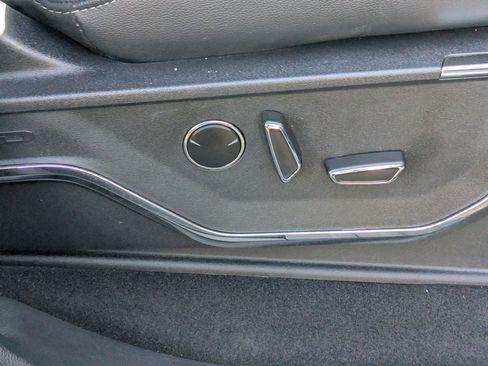 Certified 2023 Ford F150 Lariat w/ Equipment Group 502A High image 41