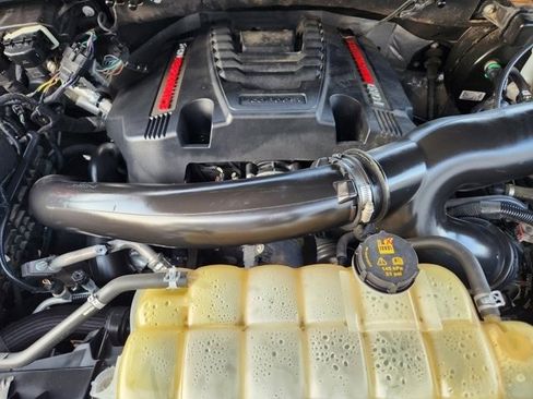 Certified 2020 Ford F150 Raptor w/ Equipment Group 802A Luxury image 32