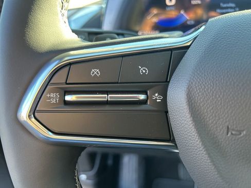 New 2026 Chevrolet Equinox EV LT w/ LPO, Blackout Package FWD image 23