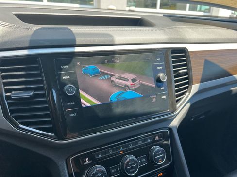 Certified 2022 Volkswagen Atlas SE FWD image 20