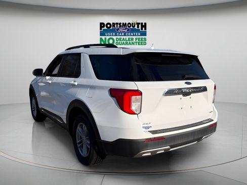 Used 2022 Ford Explorer XLT w/ Equipment Group 202A AWD/4WD image 27