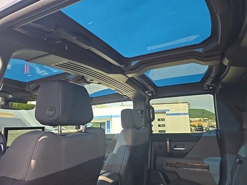New 2025 GMC Hummer EV 3X image 24