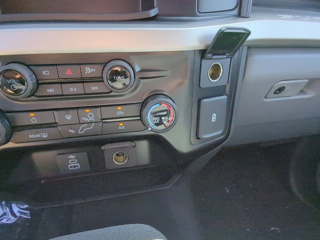 New 2027 Ford F350 XL w/ STX Appearance Package AWD/4WD image 16