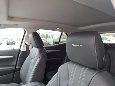 New 2026 Buick Envision Avenir image 29