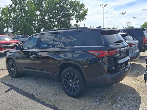 Used 2023 Chevrolet Traverse RS AWD/4WD image 6