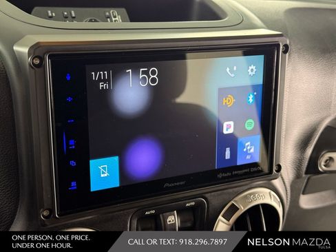 Used 2016 Jeep Wrangler Unlimited Sahara AWD/4WD image 31