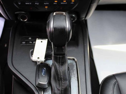 Used 2019 Ford Ranger Lariat w/ Equipment Group 501A Mid RWD image 23