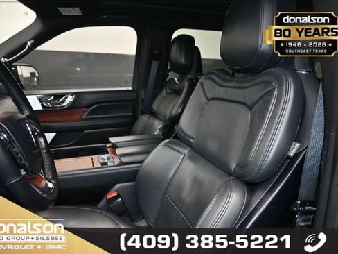 Used 2023 Lincoln Navigator Reserve AWD/4WD image 8