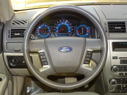 Used 2012 Ford Fusion SE image 22