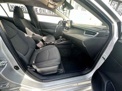Used 2022 Toyota Corolla LE image 31