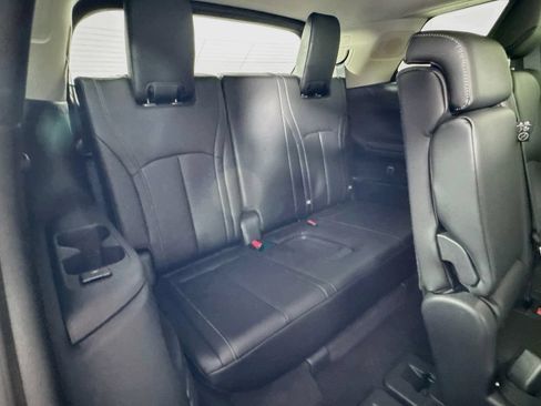 Certified 2026 INFINITI QX60 Luxe w/ Cargo Package AWD/4WD image 38