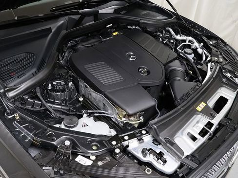 Certified 2026 Mercedes-Benz GLC 300 4MATIC image 36