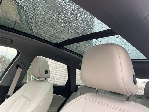 New 2025 Audi Q5 Premium image 31