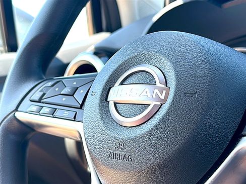 Used 2025 Nissan Versa SV w/ Trunk Package FWD image 28